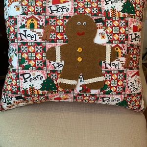 Christmas aprons, mitts, pillows. Hand made .